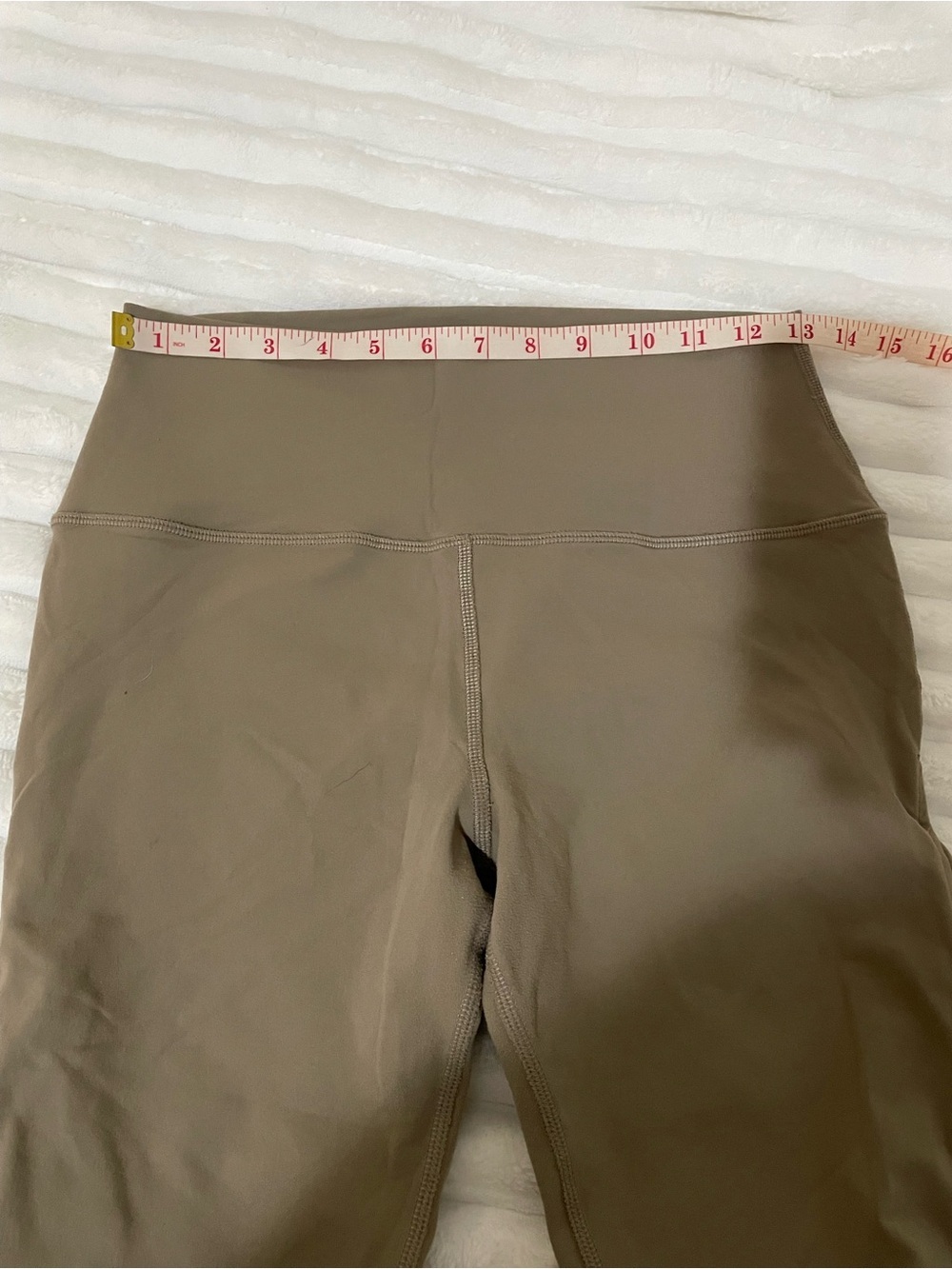 ALO Yoga High-Waist Lattice-Side Leggings - Taupe - Picture 12 of 12